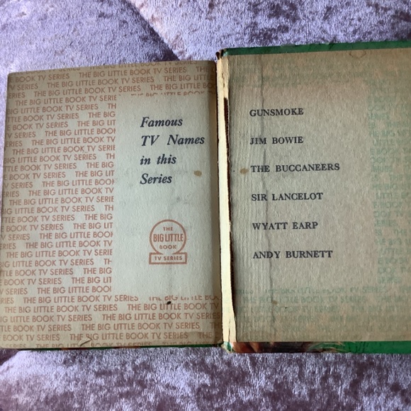 Vintage Gunsmoke book - Picture 6 of 14